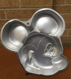 Mickey Mouse pan
